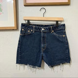 Levi’s dark wash cutoff shorts size 30
