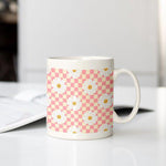Retro Pink Checkered Daisy
