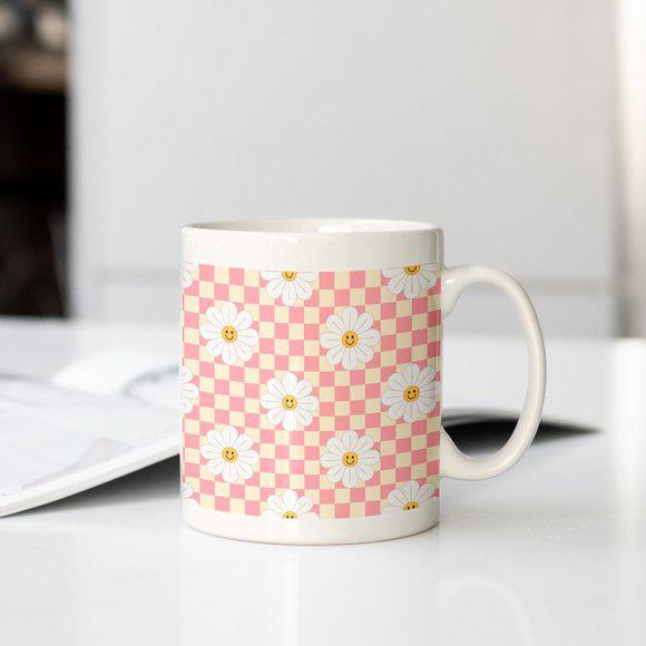 Retro Pink Checkered Daisy