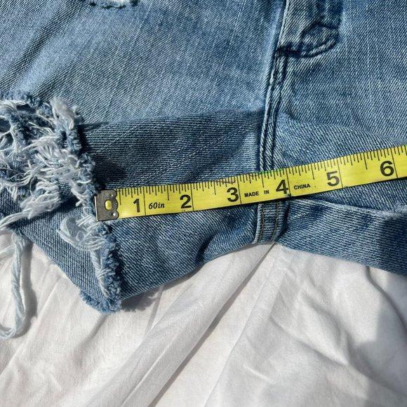 Wrangler High waisted denim Cutoffs. Waist Size 27