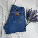 Wrangler High waisted denim Cutoffs. Waist Size 31
