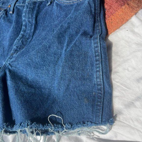 Wrangler High waisted denim Cutoffs. Waist Size 32