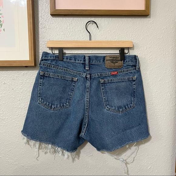 Wrangler denim cutoff shorts size 30
