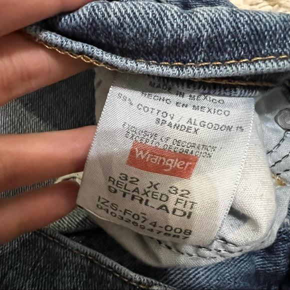 Wrangler high waisted denim cutoff shorts in size 30